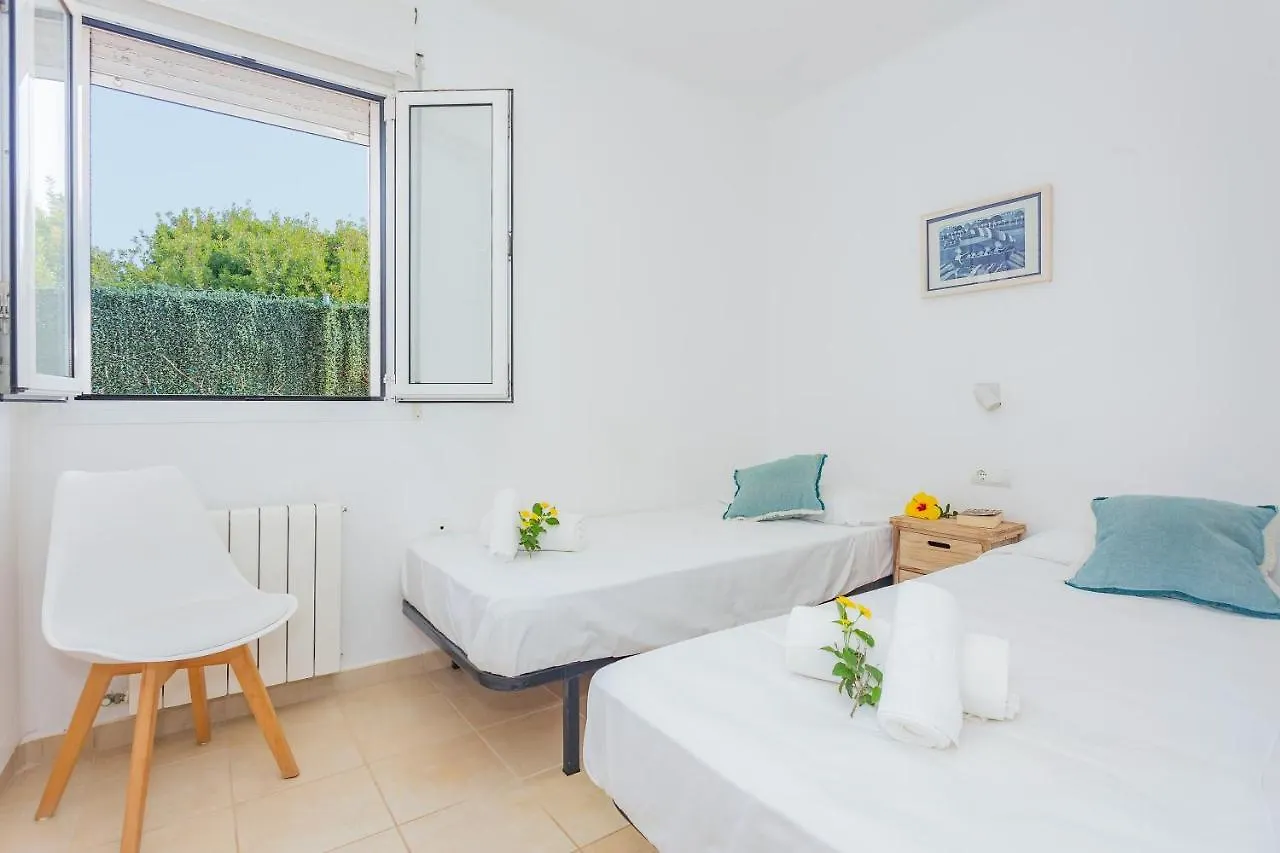 Binicasal Villa Sant Lluis Spain